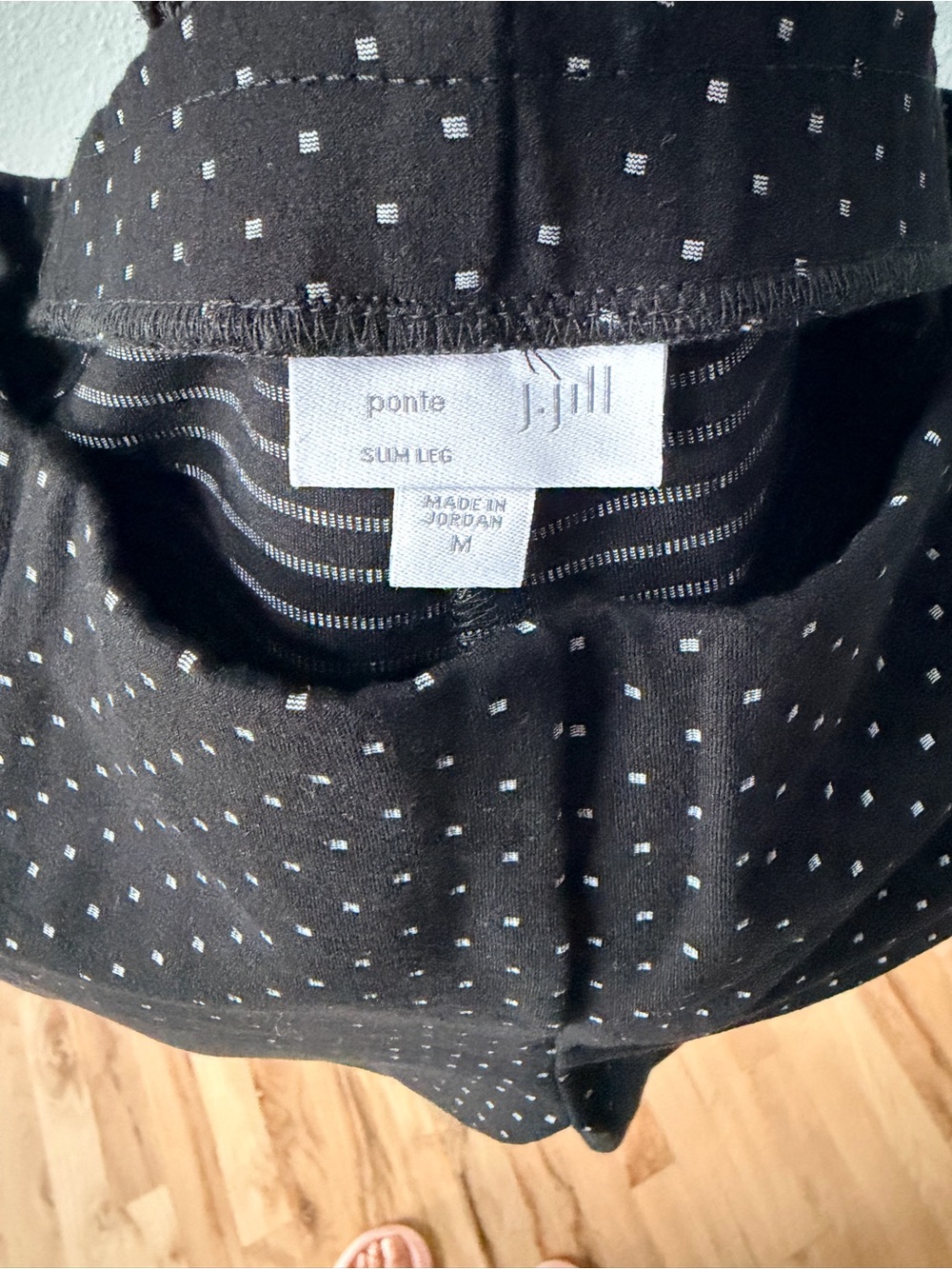 J. Jill Black & White Polka Dot Ponte Slim Leg Pants Size Medium - Picture 9 of 12